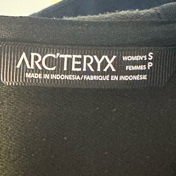 ARC’TERYX Black Full Zip Outdoor Hoodie Jacket, size Small - Picture 3 of 8